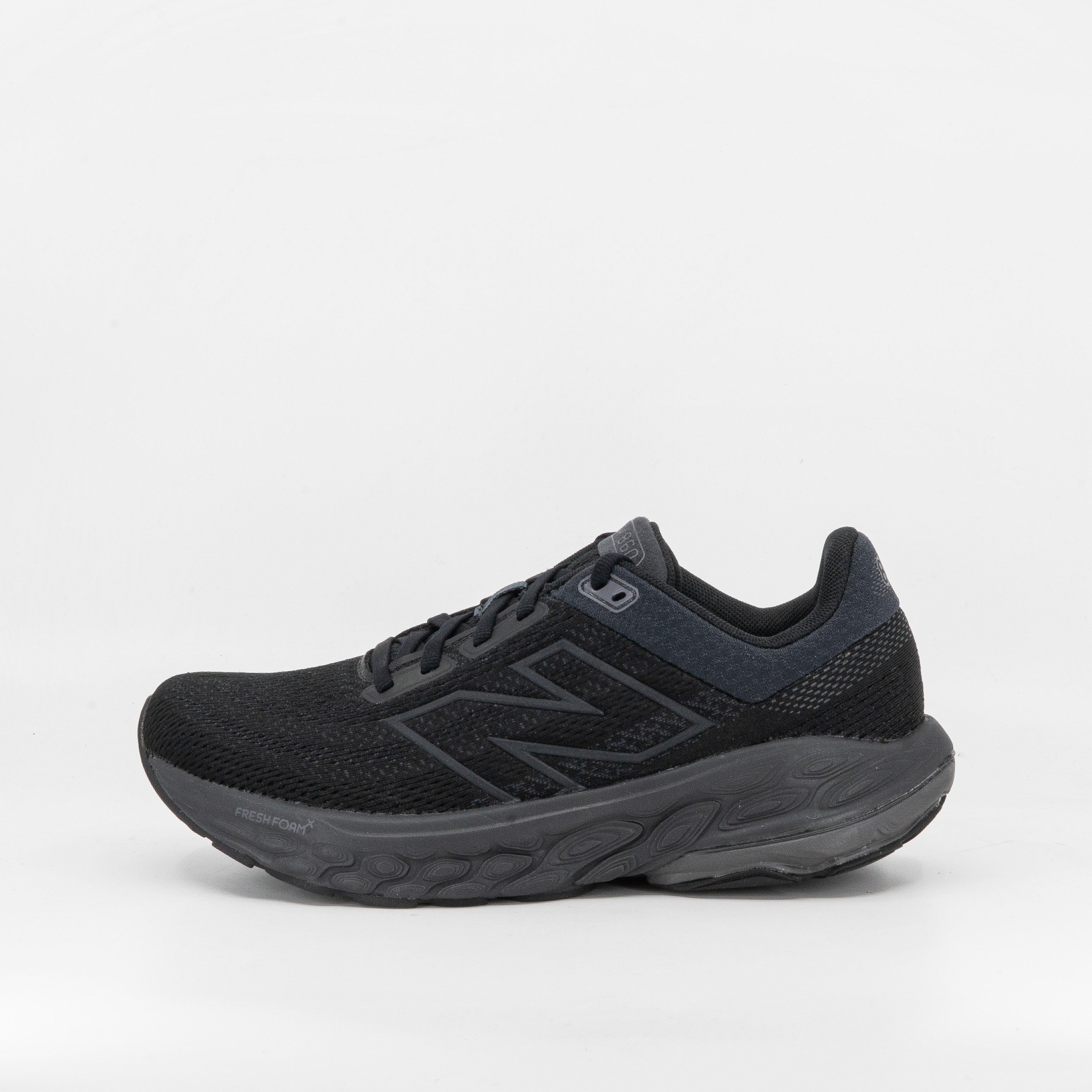 New Balance 860v14 (D Wide) Womens Black/Black - Frontrunner Colombo